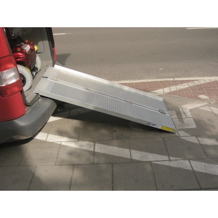 Hliníkové rampy pro invalidní vozík REHA ACTIV 60cm :: potrebypomucky